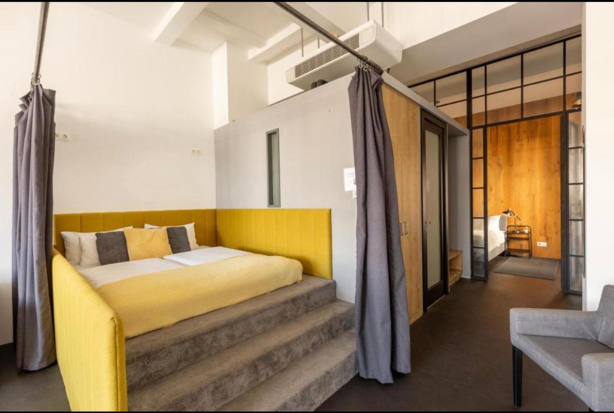 Loft Astoria Superior Suite Budapest Bagian luar foto